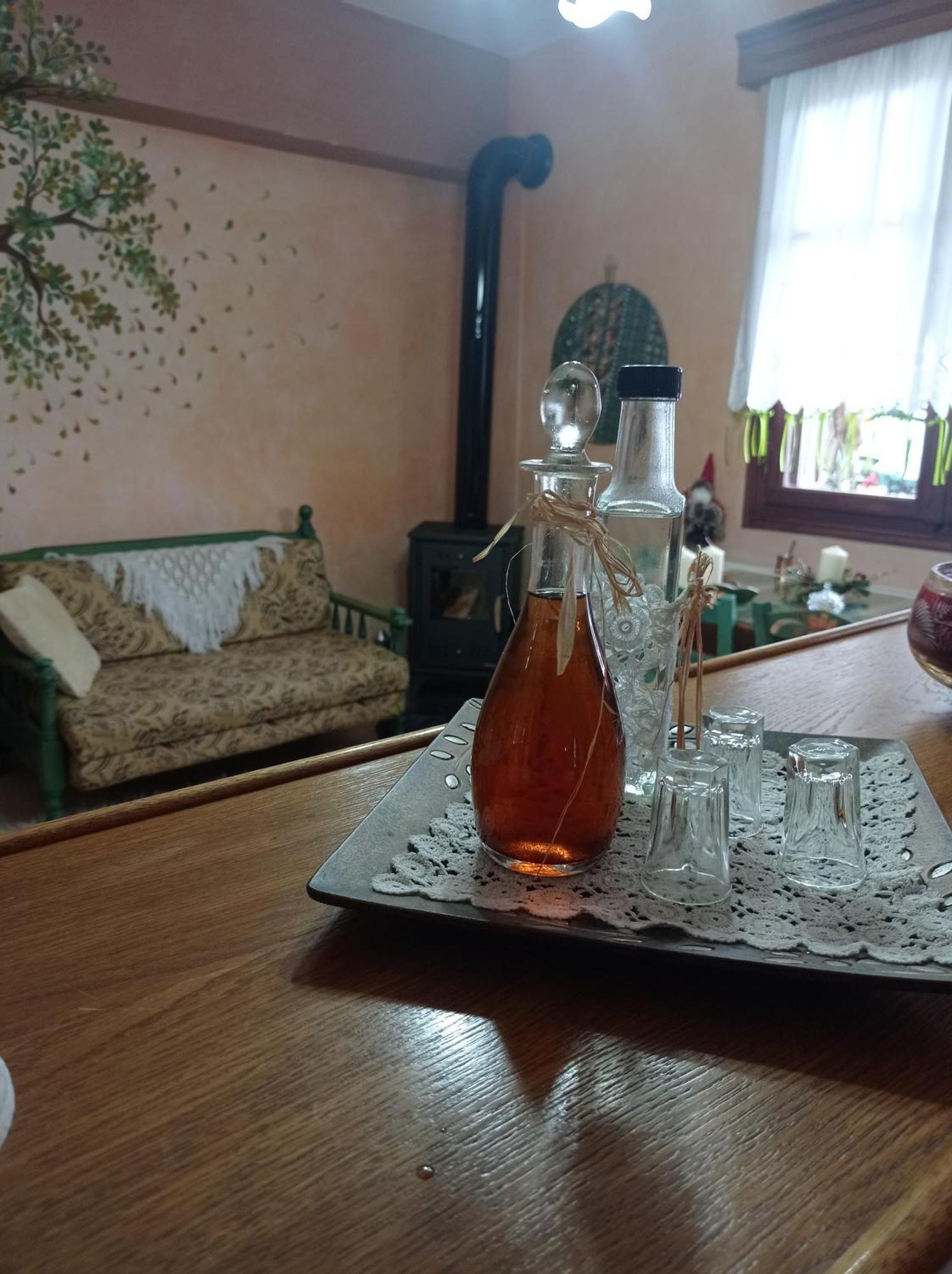 Άγρια Λούλουδα Κατοικία Αρμονία Timfristos Ngoại thất bức ảnh